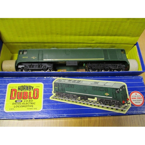 523 - Hornby Dublo. Diesel 3-rail BR green locomotive D5713 No. 3233 generally excellent in very good box.... 