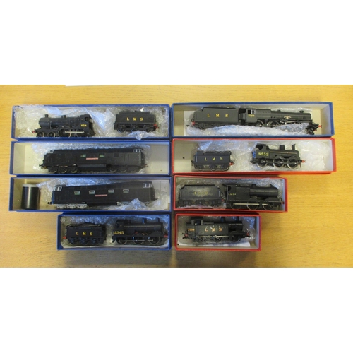 433 - OO gauge unboxed collection of locomotives generally good plus to excellent, finished to a high stan... 