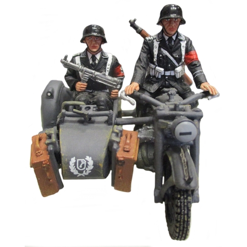 195 - King & Country. Berlin 38 LAH MotorCycle Combination with 2 men in parade dress No LAH84 mint in exc... 