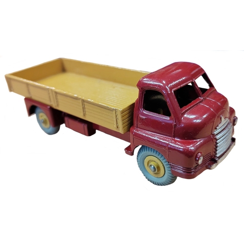 250 - Dinky. Earlier range of Dinky generally very good in good plus boxes with No.14C Coventry Climax For... 