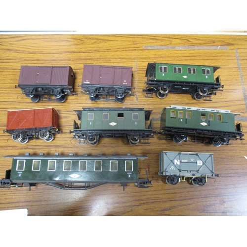 282 - Kit Built. Collection of O gauge kit built coach (1), wagons (22), plus O gauge locomotive (1), coac... 