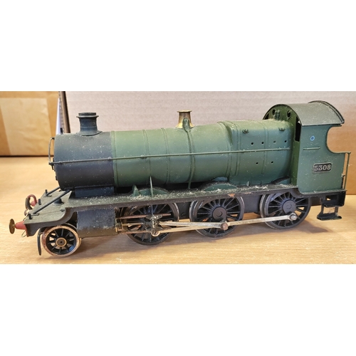 302 - O gauge locomotive green 2-6-0 No.5308 would benefit from cleaning otherwise very good condition in ... 