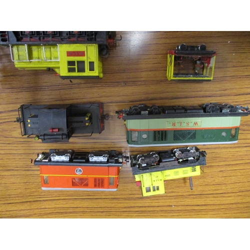 307 - Collection of unboxed On30 gauge including locomotives (9), coaches (10), wagons (2) etc generally v... 