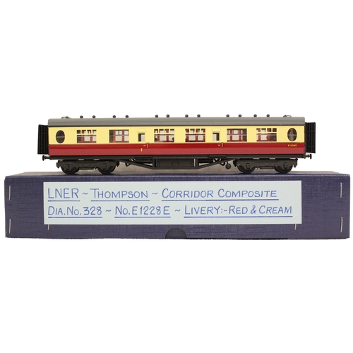 397 - Lawrence Scale Models. Range of OO gauge kit built LNER 'Thompson' red and cream coaches, generally ... 