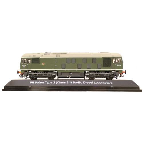 430 - Collection of OO gauge diesel locomotives including Klein (1),  Marklin (4), Roco (4), Trix (1), plu... 