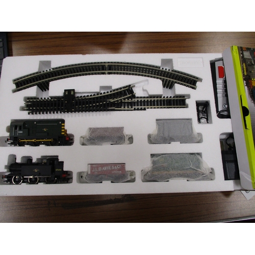 541 - Hornby. Collection of OO gauge locomotive sets (6) appear complete and all locomotives present plus ... 