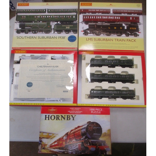 551 - Hornby. Range of OO gauge DCC ready train packs, generally mint in excellent to near mint boxes, wit... 