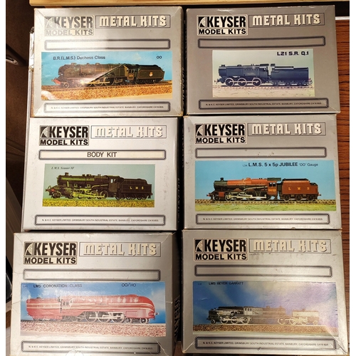 563 - Keyser. OO gauge collection of unmade metal kits generally excellent to mint in good to very good bo... 