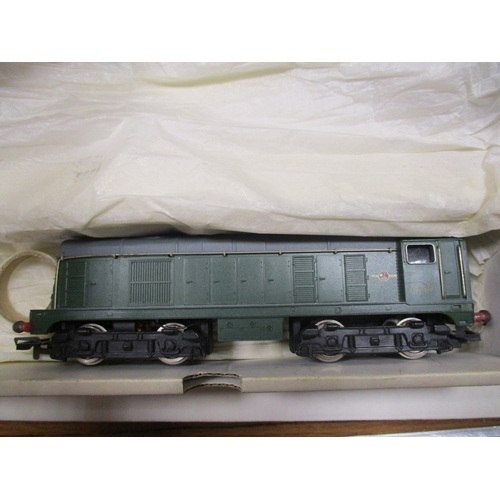 583 - Wrenn. Boxed OO gauge with 150th Anniversary Limited Edition Pullman Cars No 88 and No 89 'Brighton ... 