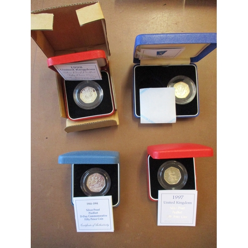 792 - Boxed silver piedfort proofs FDC with £5 2000 Queen Mother, £1 1984-87 4 coin set, 1985, 88, 2000 in... 