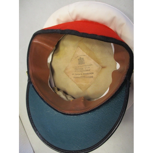 152 - Royal Marines headwear collection with modern pith helmet QC helmet plate with display stand, senior... 