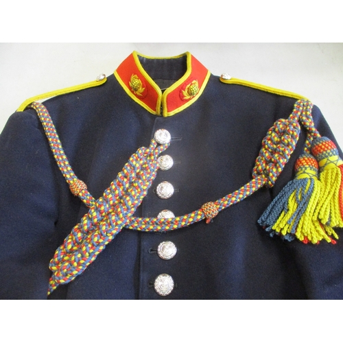 153 - Royal Marine Uniform range with:
1. RM No 3 Tunic jacket, circa 1960, complete with buttons, collar ... 