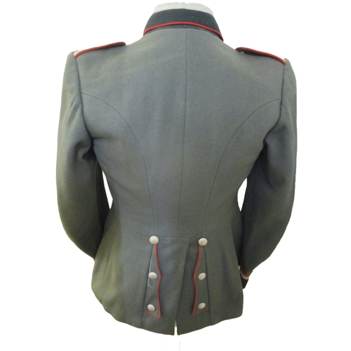 176 - Third Reich Artillery Unteroffizier's M35 Dress Tunic jacket, pebble buttons have 