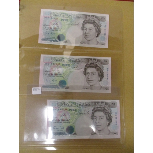 243 - D.H.F. Somerset. Collection including £50 A02, A17, £20 1981 E54, 1984 80A, 41H, £10 1980 W24, 63K, ... 