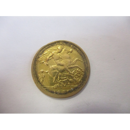 522 - Investment Gold lot - documents required. 1925SA half sovereign fine. (Y)