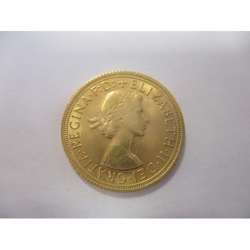 535 - Investment Gold lot - documents required. 1967 sovereign extremely fine. (Y)