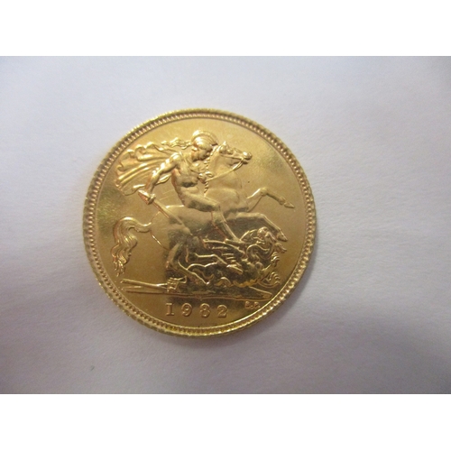 562 - Investment Gold lot - documents required. 1982 half sovereign near uncirculated. (Y)