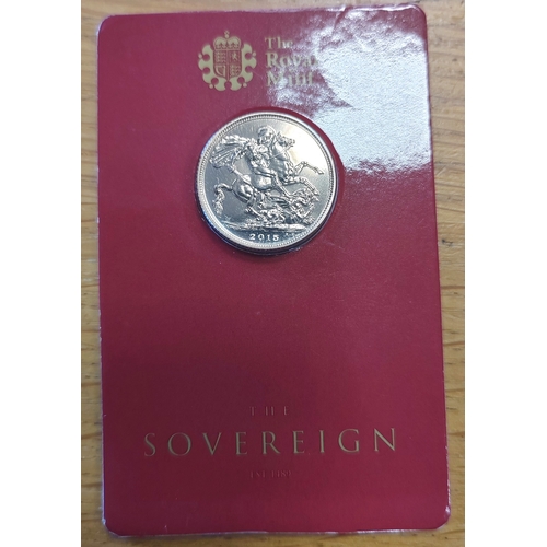 641 - Investment Gold Lot - documents required. 2015 sovereign on Royal Mint card uncirculated. (Y)