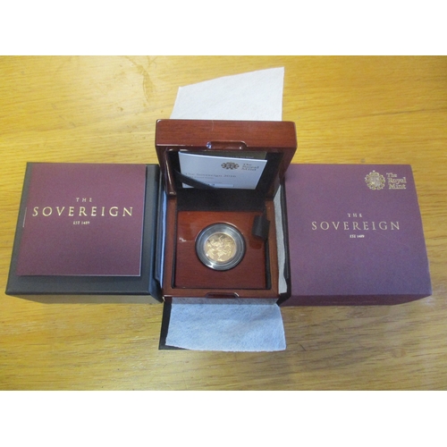 647 - Investment Gold lot - documents required. 2017 'Five-Sovereign Piece' boxed uncirculated gold £5. (R... 