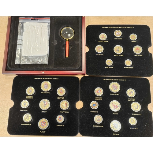 846 - Collection of silver and CuNi uncirculated and proof boxed sets and coins with, Africa 9ct gold coin... 