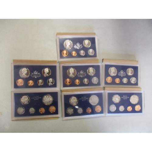 891 - Australia. Range of 1969 proof cased sets FDC. Qty 7 (T)