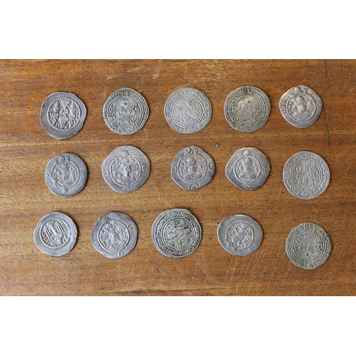 915 - Sassanian Empire. Drachm range in mixed condition, some plugged. Qty 15 (R)