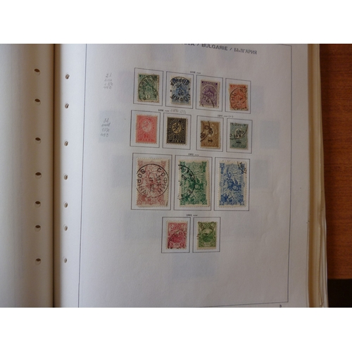 202 - Bulgaria. Early to modern M/U coln 4 albums and 4 stockbooks, incl 1879 vals to 1f U, 1881 vals to 3... 