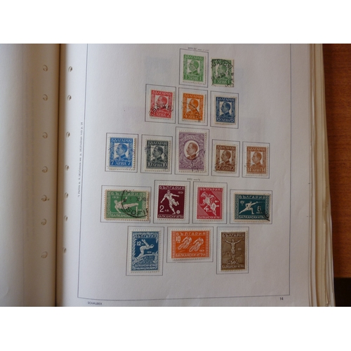 202 - Bulgaria. Early to modern M/U coln 4 albums and 4 stockbooks, incl 1879 vals to 1f U, 1881 vals to 3... 