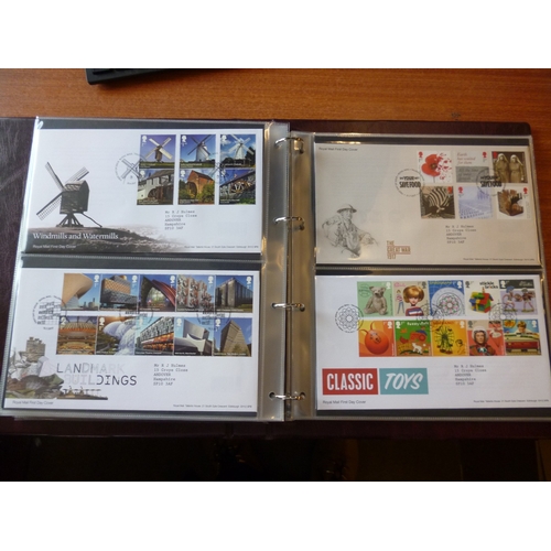 360 - FDCs from 1984 to 2017 with typed addresses in 16 albums, also incl 1 album with world wide stamps a... 