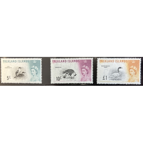 6 - QEII BC M/U coln in one album, incl Coronation issues, Aden 1953-63 set UM (slight pencil marks on r... 