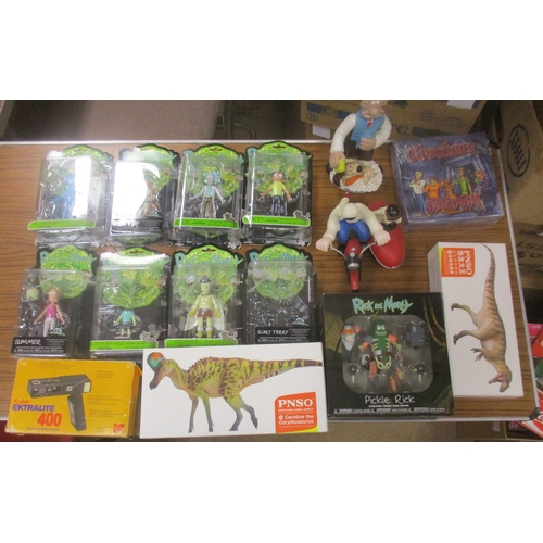 102 - Collection of various toys, books, collectables, retro tech, etc, mixture of boxed and unboxed, gene... 