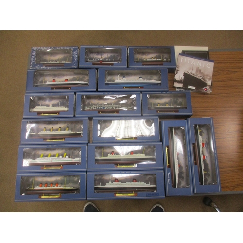 103 - Collection of die cast passenger liners and various static locomotives, ranges of Atlas, Corgi, etc,... 