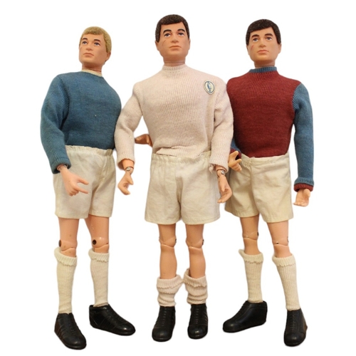 135 - Range of unboxed Palitoy Action Man Footballers generally good plus to very good with Everton, Leeds... 