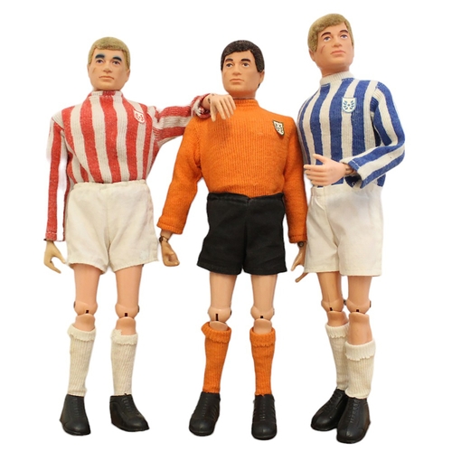 138 - Range of unboxed Palitoy Action Man Footballers generally good plus to very good with Sunderland, We... 