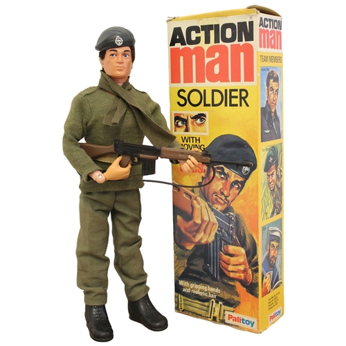 158 - Palitoy Vintage Action Man Action Soldier excellent in very good box, appears complete with Eagle ey... 
