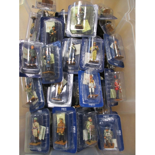 170 - Collection including Britains Wild West, Del Prado, loose plastic collection and a small selection o... 