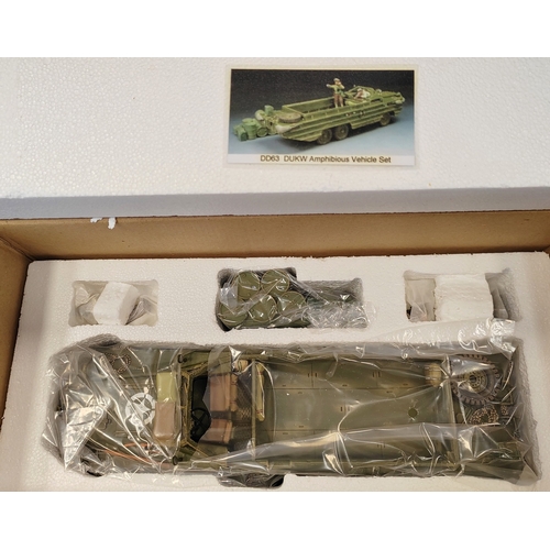 229 - King & Country. D-Day DUKW Amphibious Vehicle Set No.DD063 Mint in excellent box. (See photo) (B)