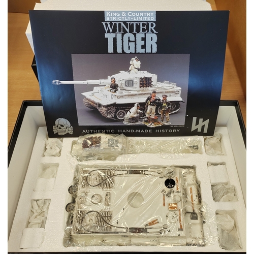 291 - King & Country. Waffen SS Winter Tiger tank 2005 No.WS070 (SL) mint in very good to excellent box. (... 