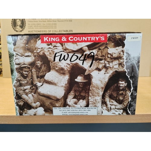 302 - King & Country. WW1 British Mk.IV Heavy Tank No.FW049 mint in excellent box. (See photo) (B)