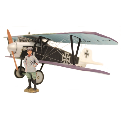 305 - King & Country. WWI Albatros DV Goering No.FW099A mint in very good box. (See photo) (B)