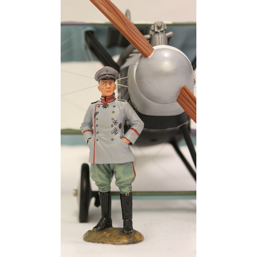 305 - King & Country. WWI Albatros DV Goering No.FW099A mint in very good box. (See photo) (B)