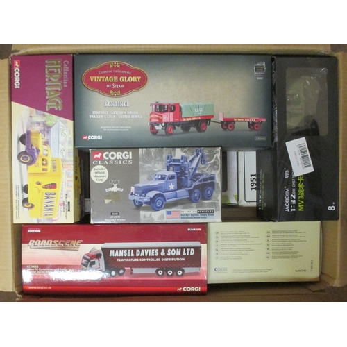 316 - Mainly 1990s onwards collection of lorries, emergency vehicles, military vehicles etc, generally exc... 