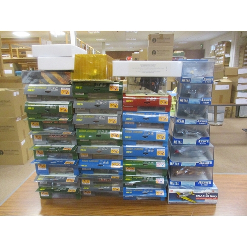 325 - Collection of various scale model aircraft, generally excellent to mint in near very good to near mi... 