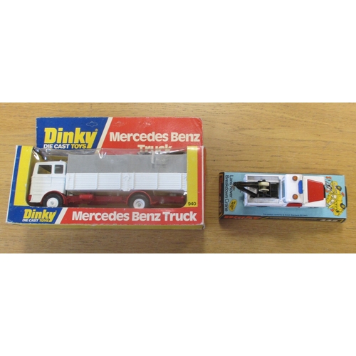 336 - Mainly 1980s to 1990s collection including lorries, refuse wagons, road sweepers, play sets, general... 