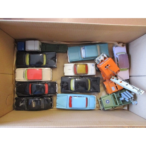 360 - Die cast 1960's unboxed range generally good to good plus with Spot-On Rover 3 litre, MG Midget with... 