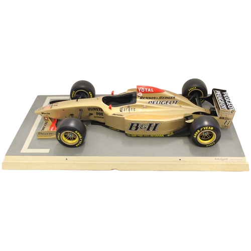 364 - Amalgam Models. Large scale Jordan Peugeot 197 F1 racing car, gold B & H livery, about excellent, re... 