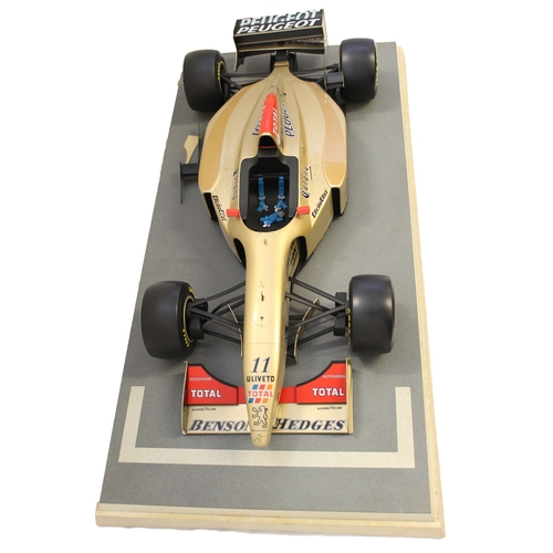 364 - Amalgam Models. Large scale Jordan Peugeot 197 F1 racing car, gold B & H livery, about excellent, re... 