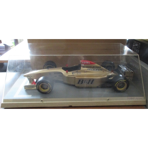 364 - Amalgam Models. Large scale Jordan Peugeot 197 F1 racing car, gold B & H livery, about excellent, re... 