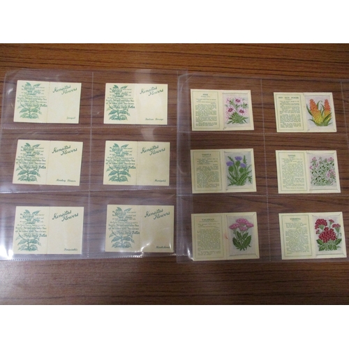 58 - Wix. Collection in plastic sleeves with Kensitas flowers standard size plain (90), printed (280), la... 