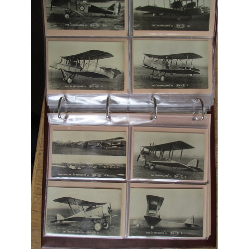 87 - Aviation. Coln in 2 modern albums of mainly RP early aviation. Handley Page, de Havilland, captured ... 